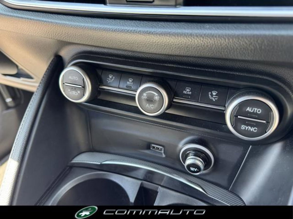 Alfa Romeo Stelvio Stelvio 2.2 Turbodiesel 190 CV AT8 Q4 Sprint (18)