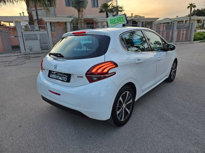 Peugeot 208 100 5 porte Allure (4)