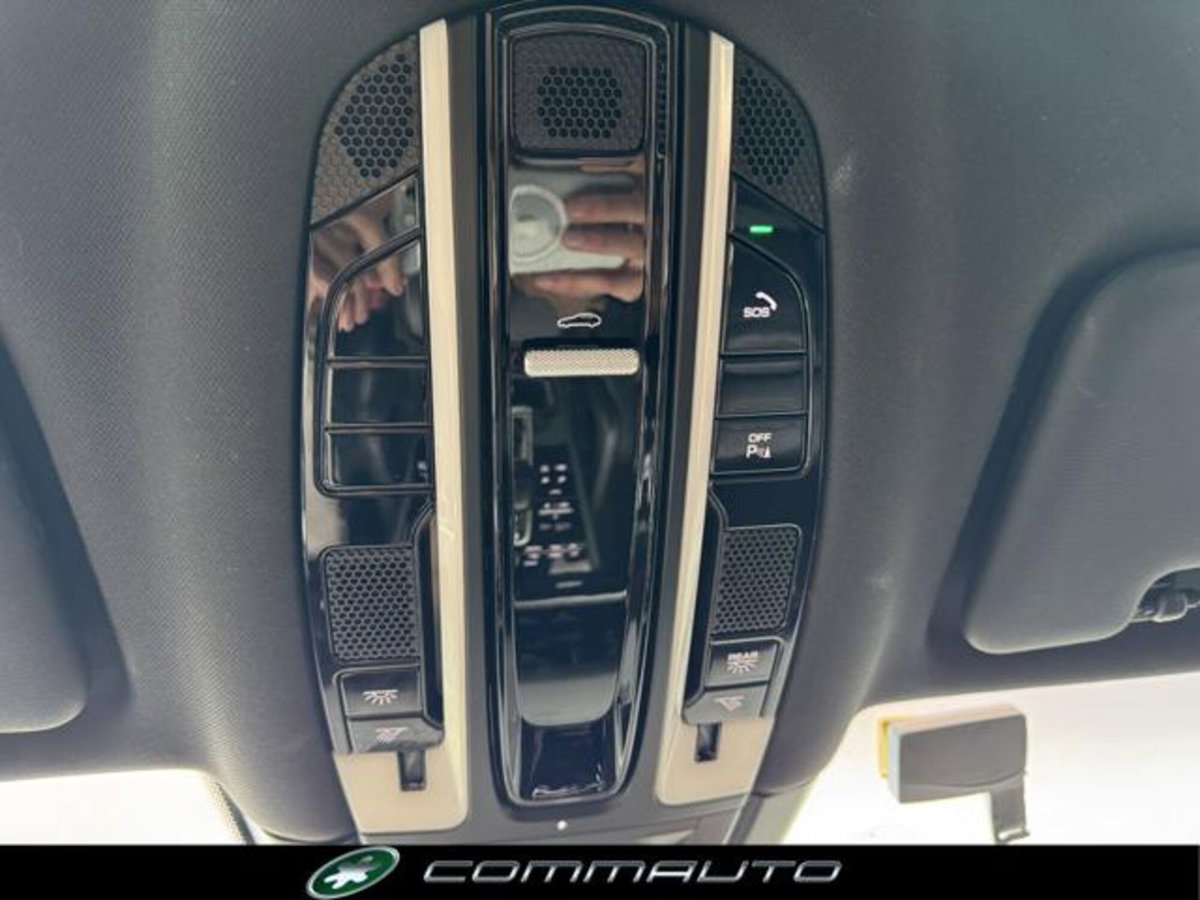 Porsche Cayenne Coupé 3.0 V6 (16)