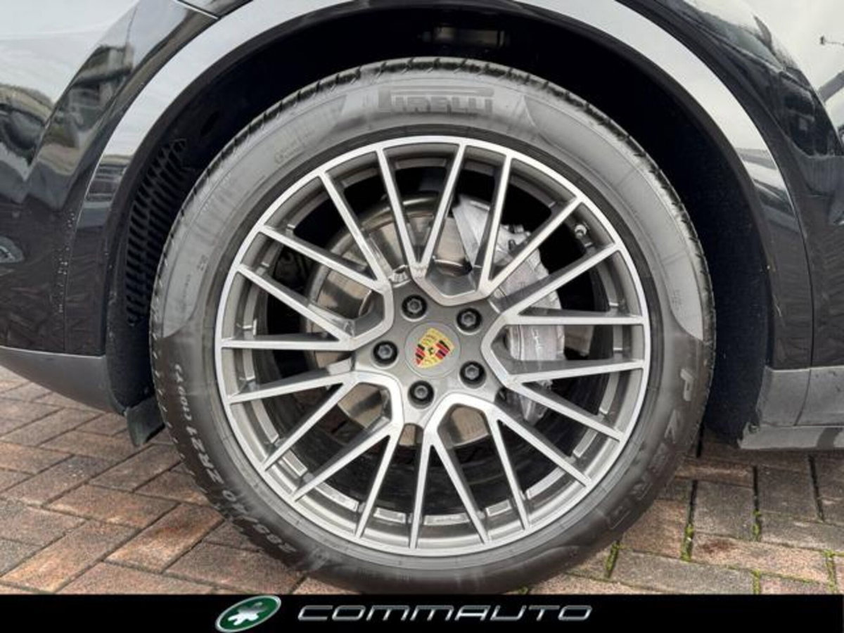 Porsche Cayenne Coupé 3.0 V6 (10)