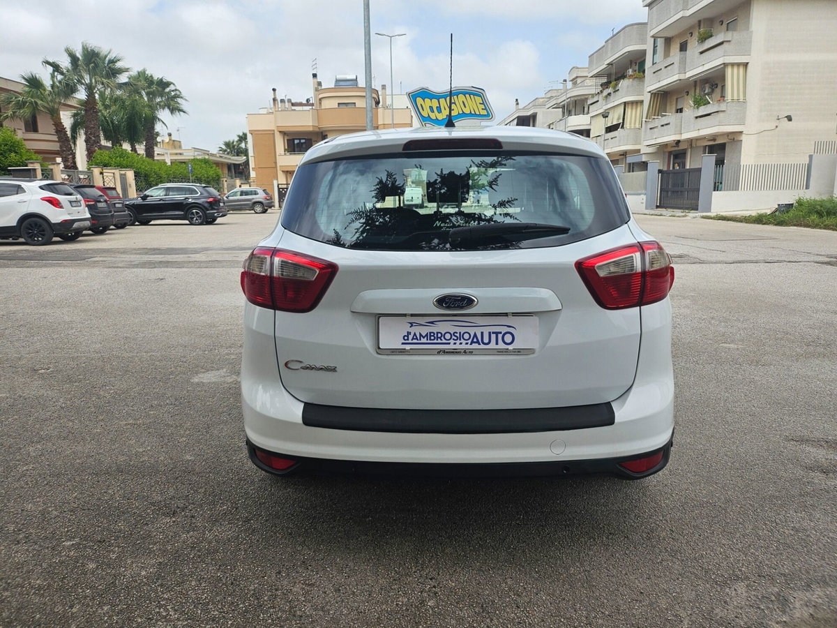 Ford C-Max 1.6 TDCi 115CV Plus (6)