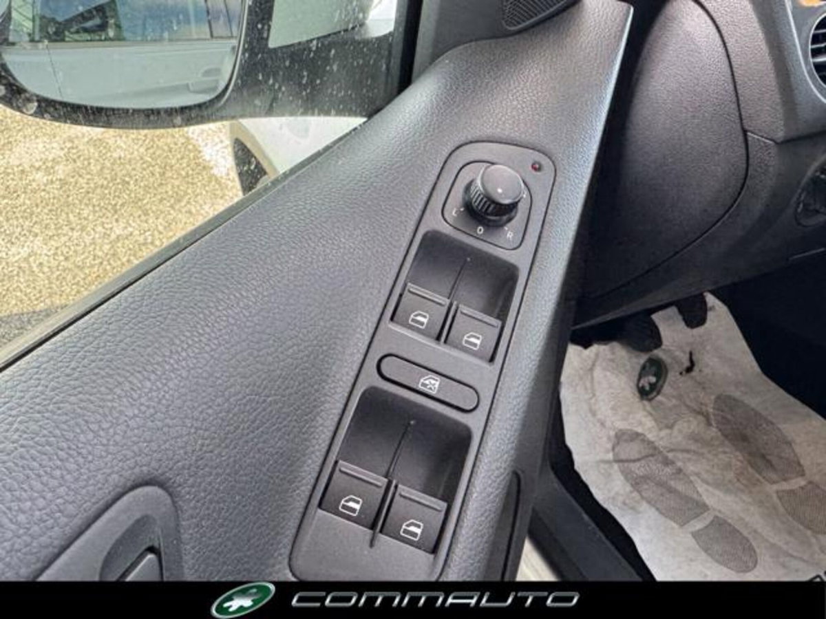 Volkswagen Tiguan 1.4 TSI 122 CV Cross BlueMotion Technology (11)