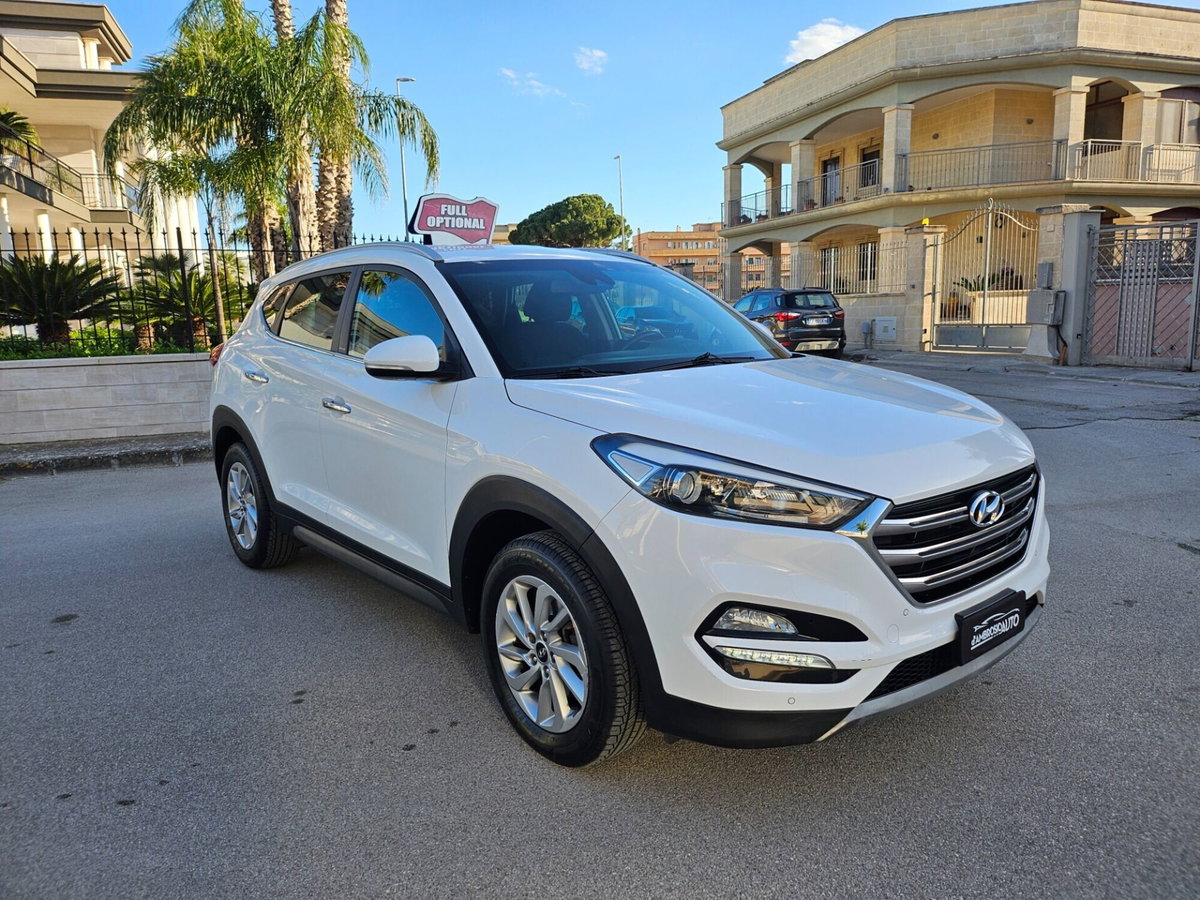Hyundai Tucson 1.7 CRDi XPossible (3)