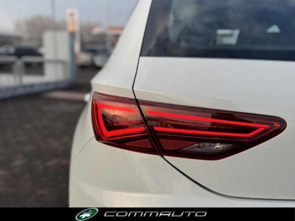 SEAT Leon 1.6 TDI 115 CV 5p. XCELLENCE (7)