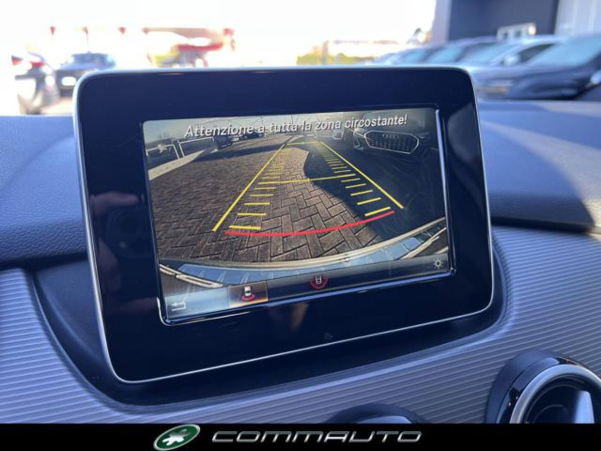 Mercedes-Benz Classe B 180 d Executive (16)