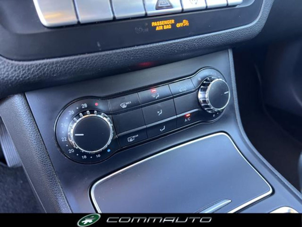Mercedes-Benz Classe B 180 d Executive (19)
