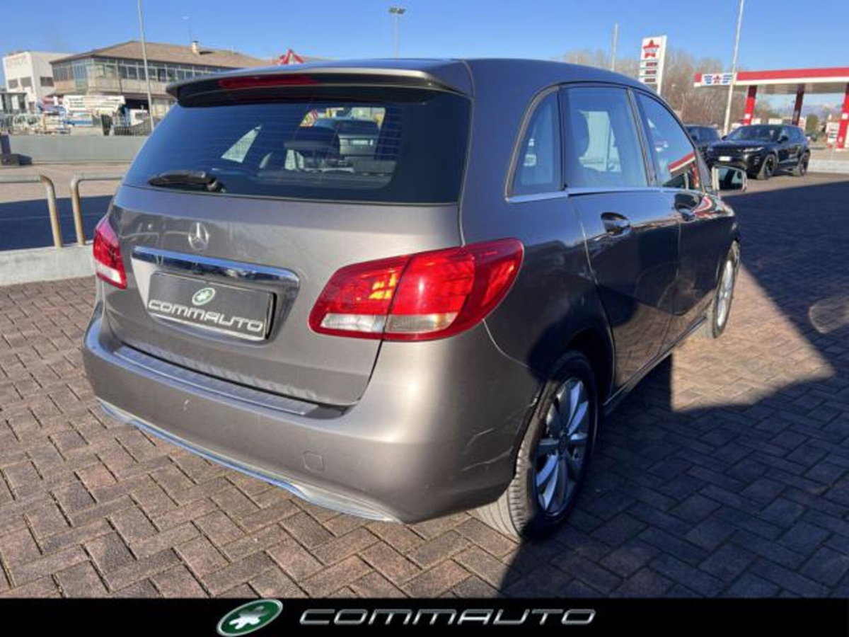 Mercedes-Benz Classe B 180 d Executive (3)
