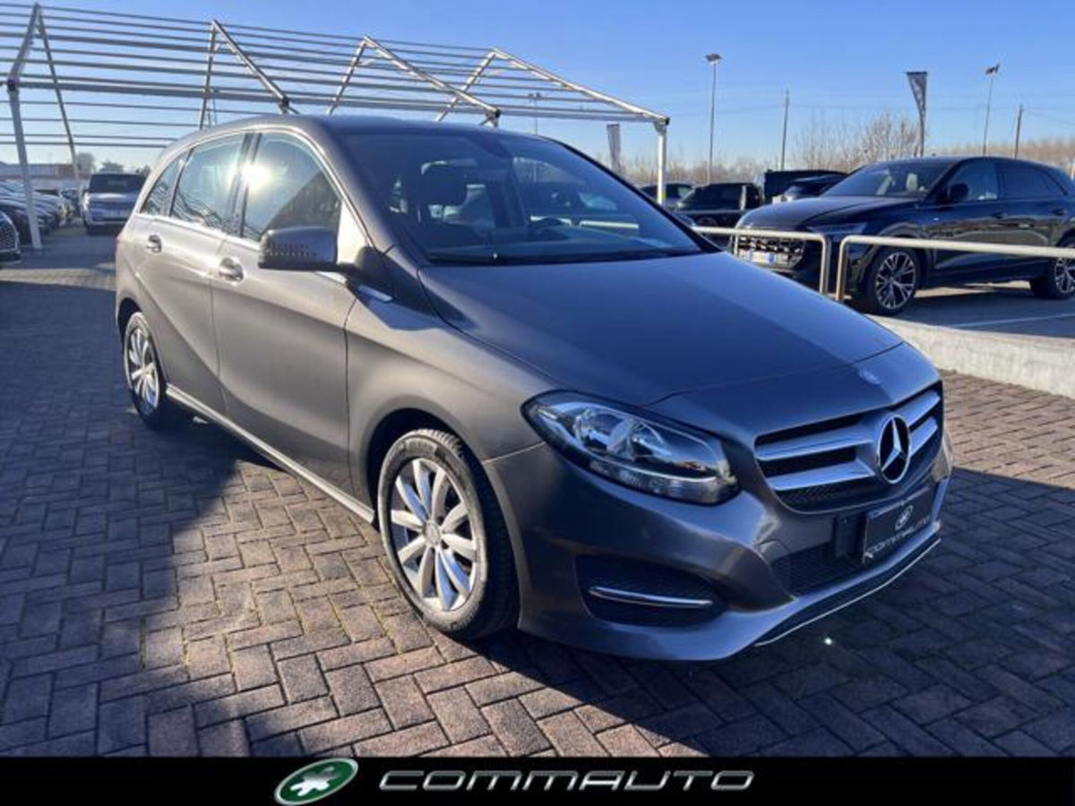Mercedes-Benz Classe B 180 d Executive (4)