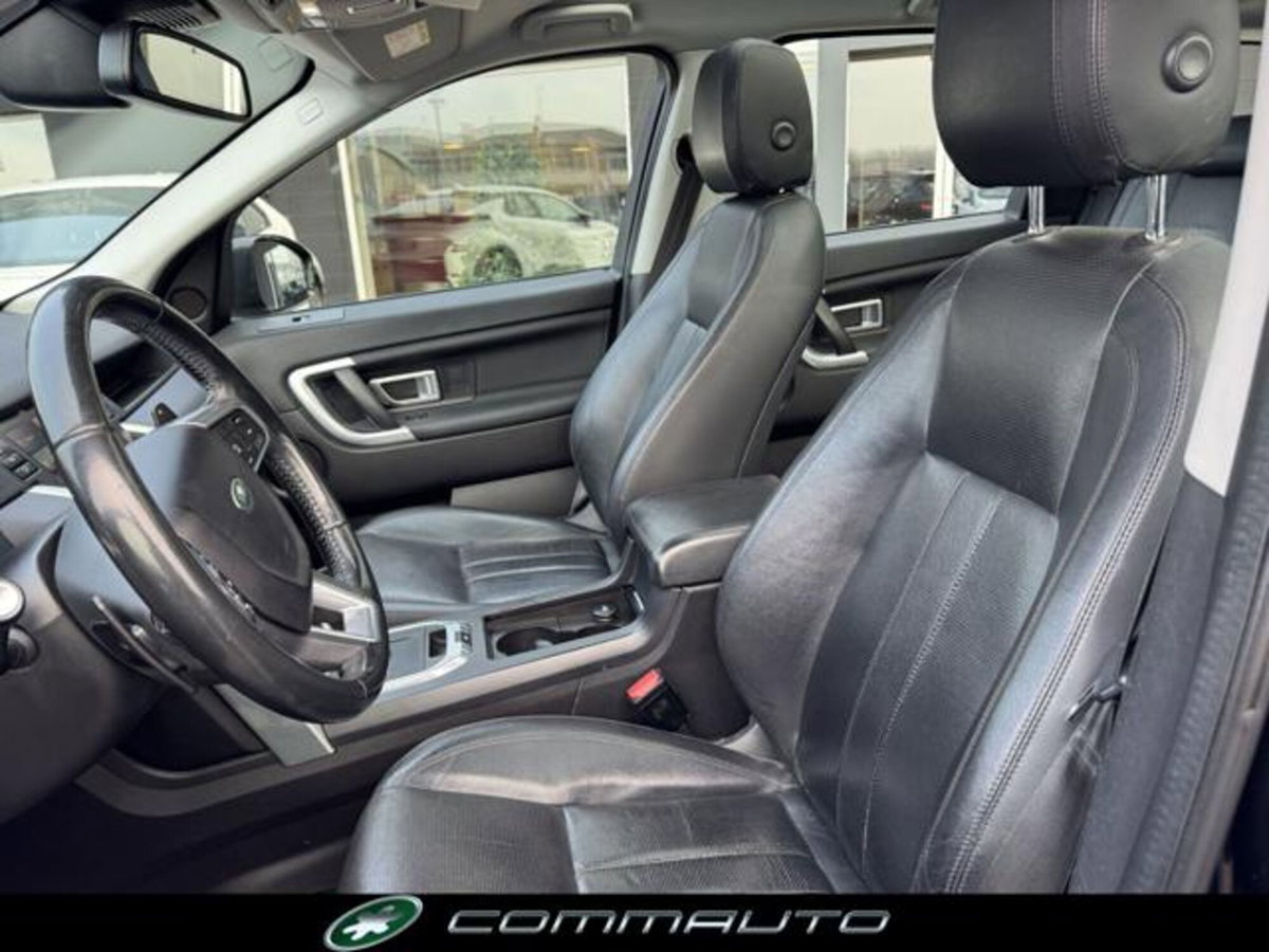 Land Rover Discovery Sport 2.0 TD4 180 CV AWD Auto HSE (12)