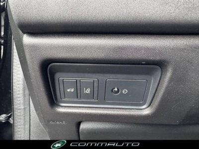 Land Rover Discovery Sport 2.0 TD4 180 CV AWD Auto HSE (14)