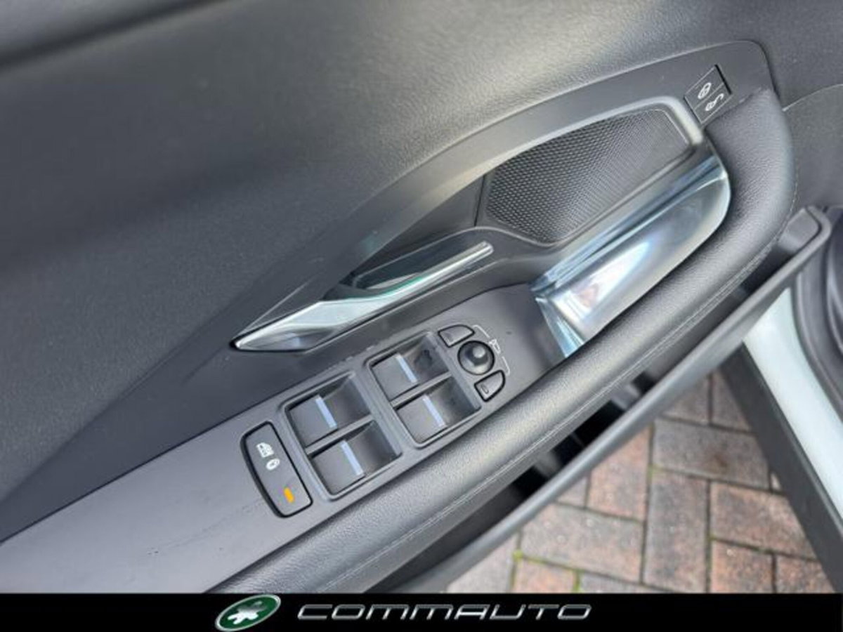 Jaguar E-Pace 2.0D 150 CV AWD aut. R-Dynamic S (12)
