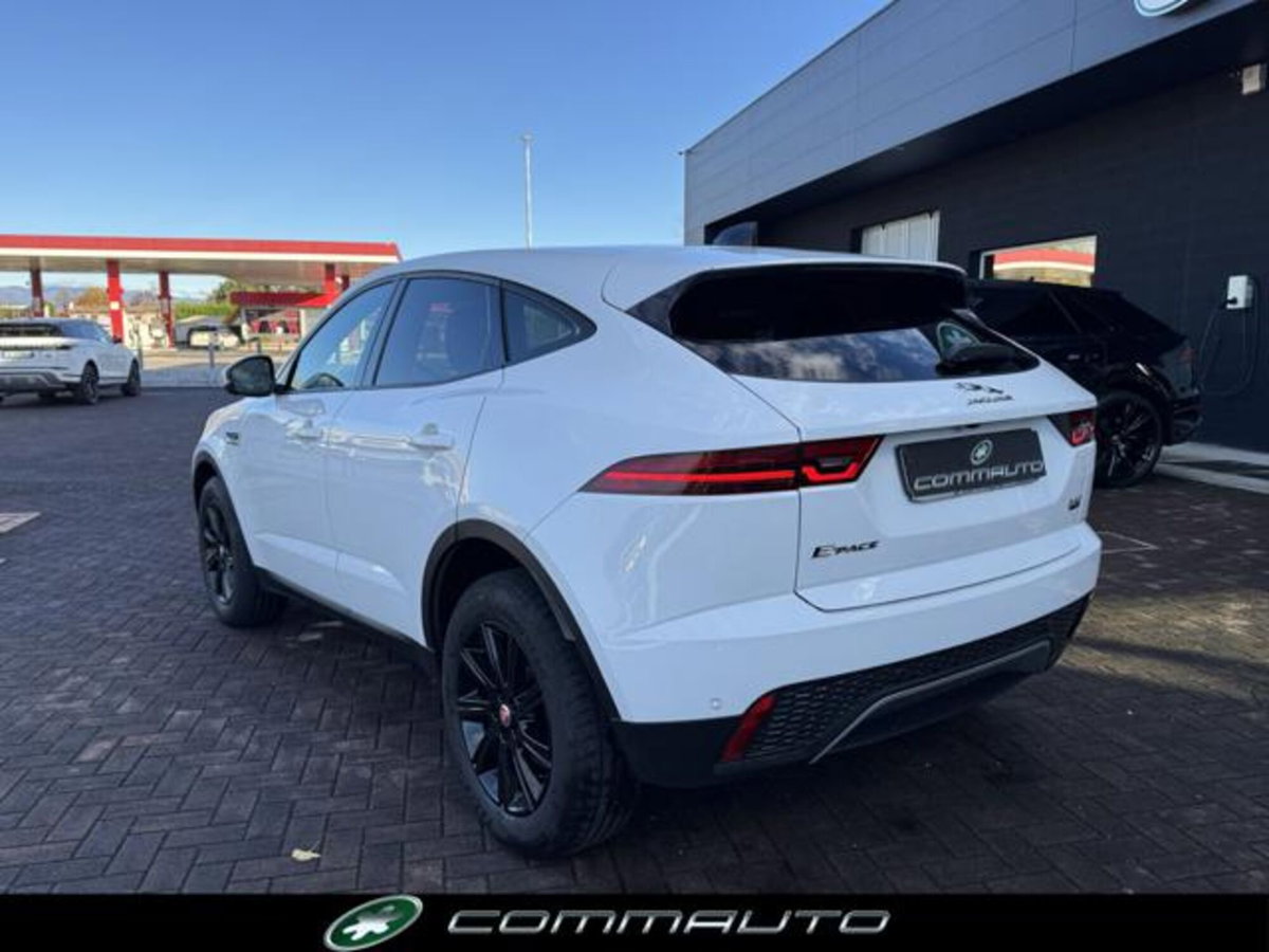 Jaguar E-Pace 2.0D 150 CV AWD aut. R-Dynamic S (6)