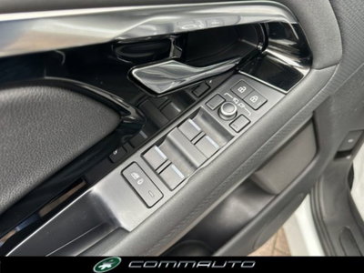 Land Rover Range Rover Evoque 2.0 I4 200 CV AWD Auto S (5)