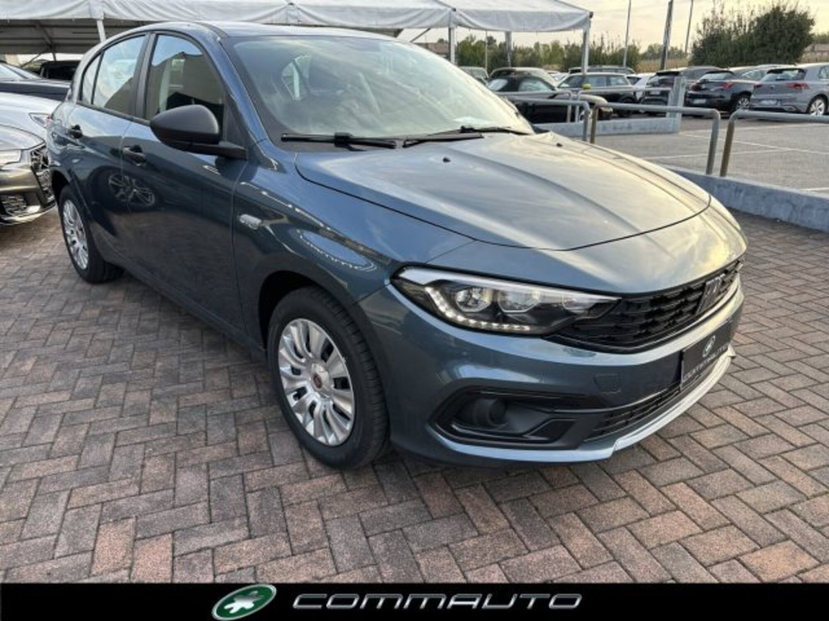Fiat Tipo Tipo 5p 1.5 t4 hybrid Cross 130cv dct (2)