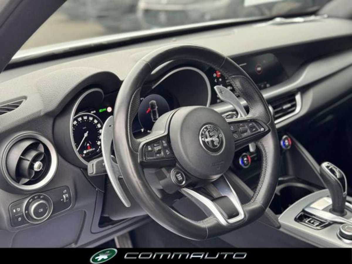 Alfa Romeo Stelvio Stelvio 2.2 Turbodiesel 210 CV AT8 Q4 Veloce (16)