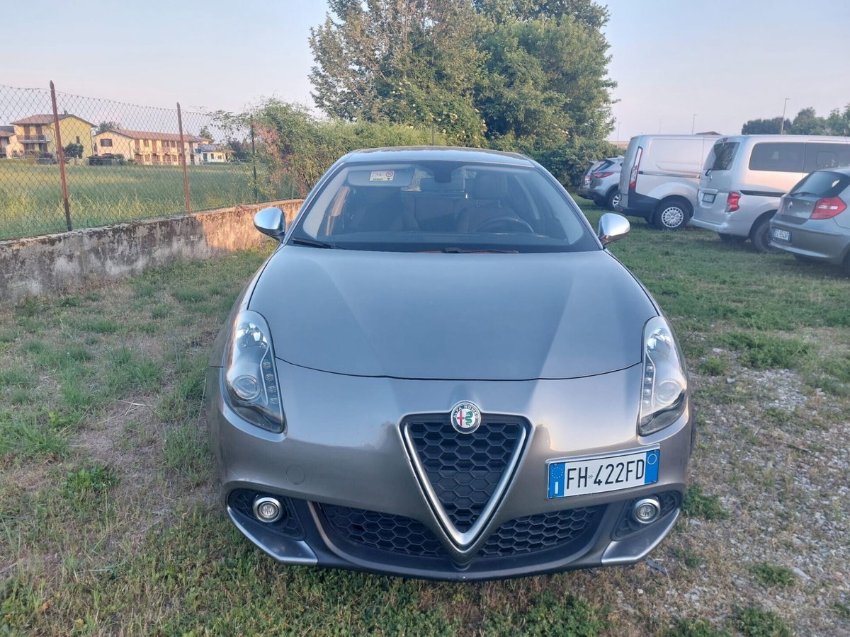 Alfa Romeo Giulietta 1.6 JTDm Super 120cv (3)