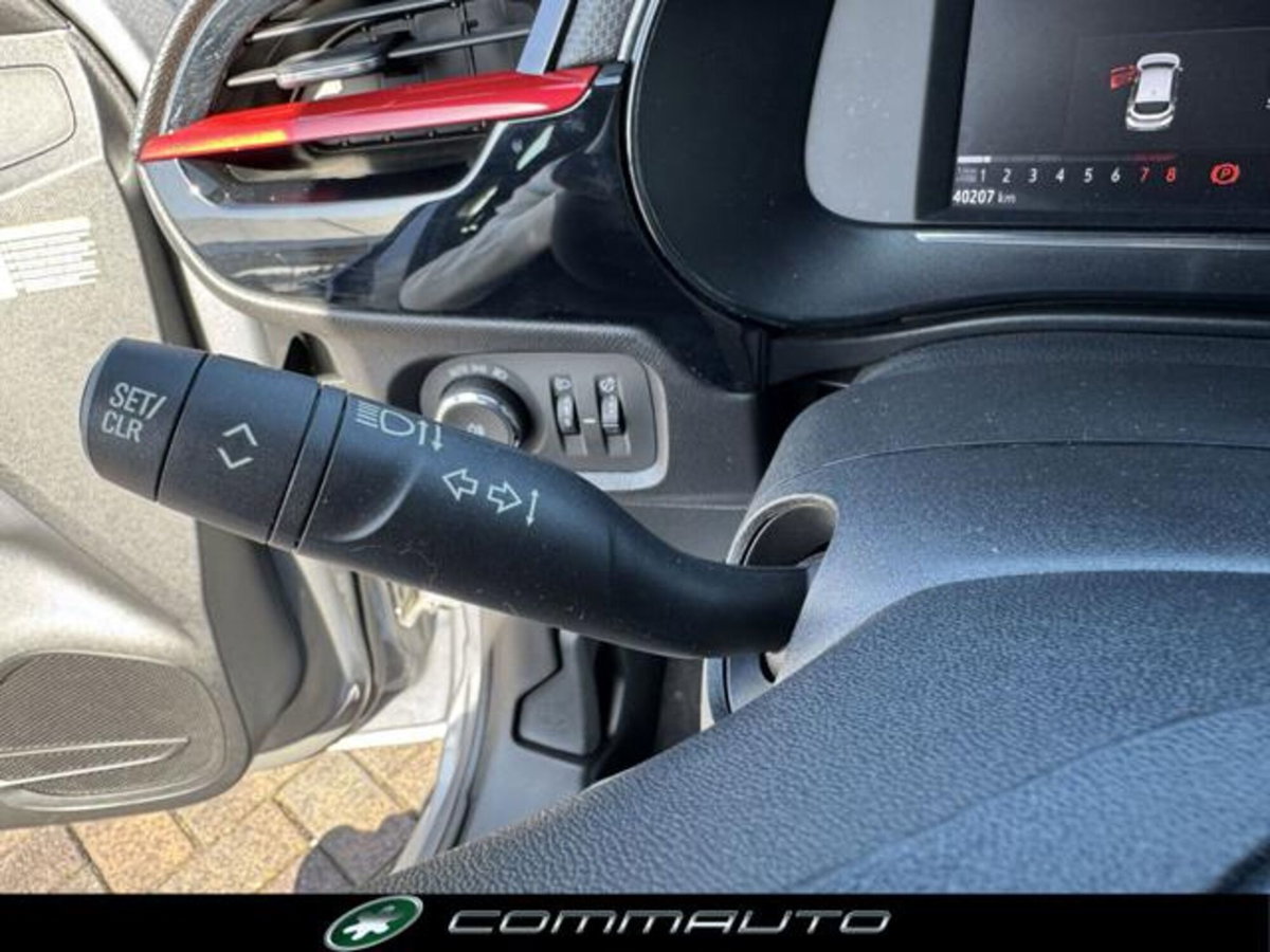 Opel Corsa 1.2 100 CV GS Line (14)