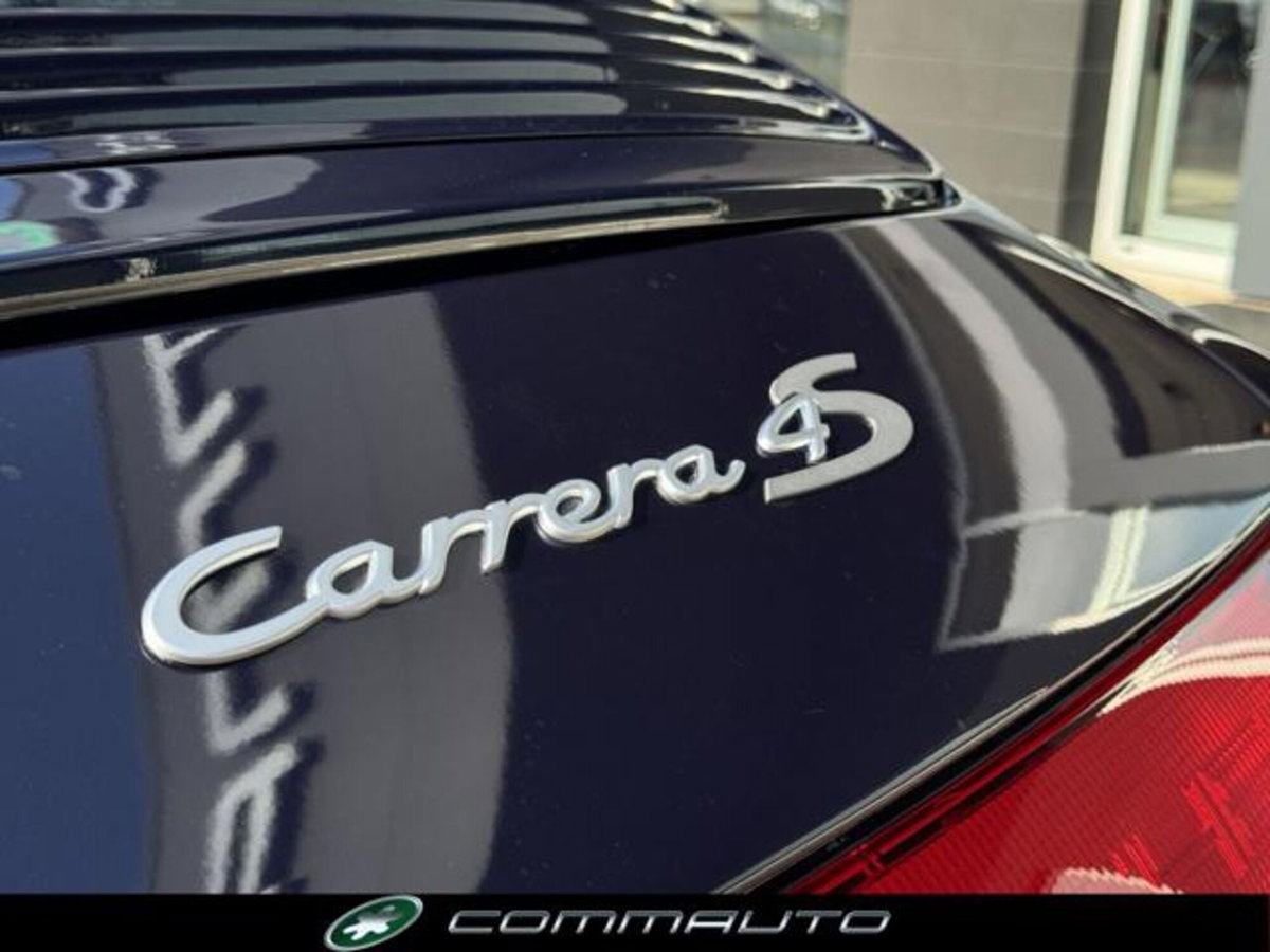Porsche 911 Coupé Carrera 4 cat S (10)