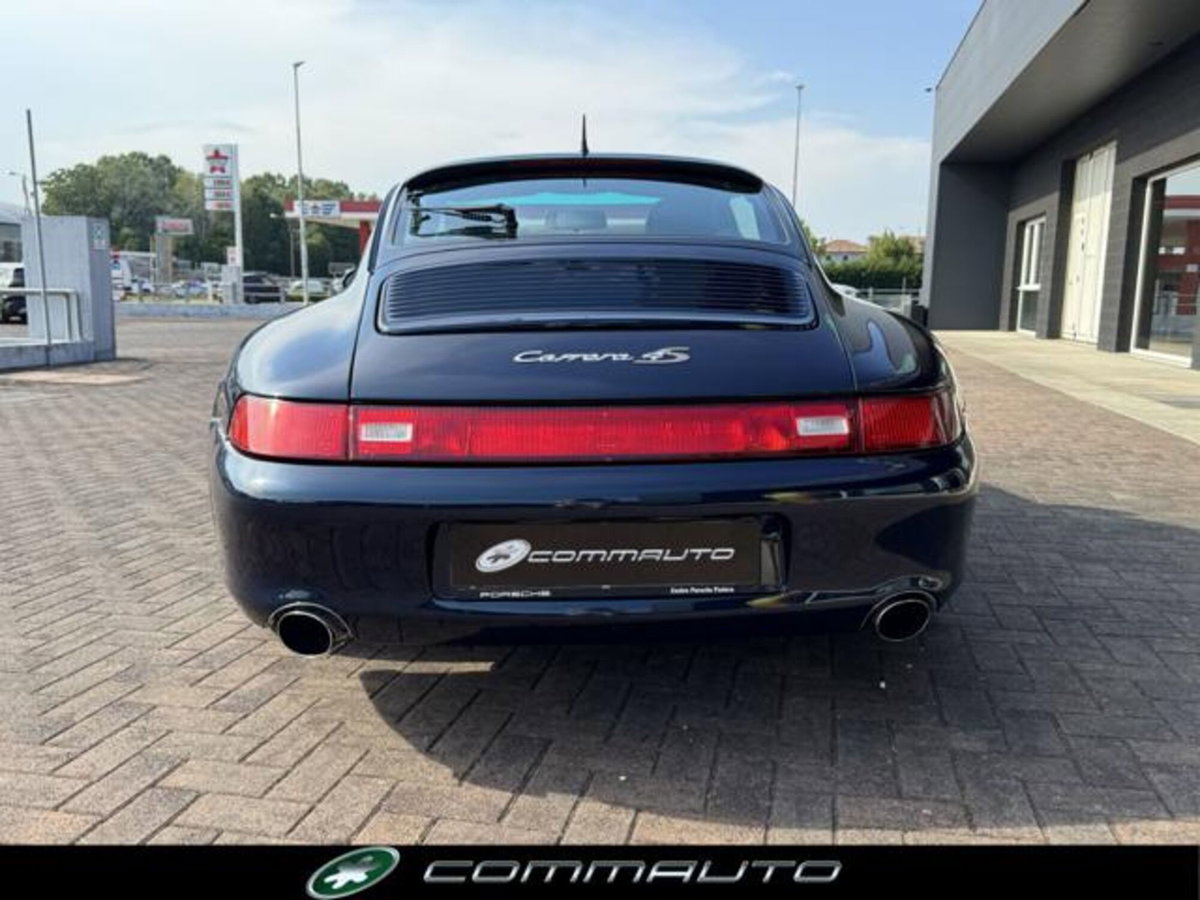 Porsche 911 Coupé Carrera 4 cat S (5)