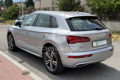 Audi Q5 2.0 TDI 190 CV quattro S tronic S line plus (7)