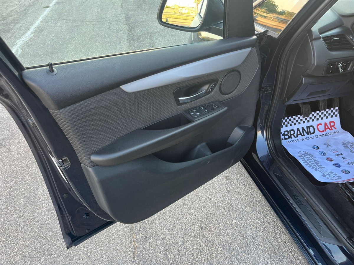 BMW Serie 2 Active Tourer 216d  Advantage (10)