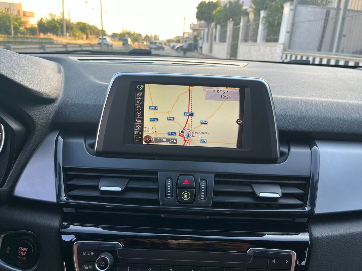 BMW Serie 2 Active Tourer 216d  Advantage (15)