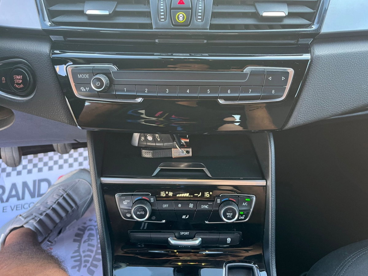 BMW Serie 2 Active Tourer 216d  Advantage (16)