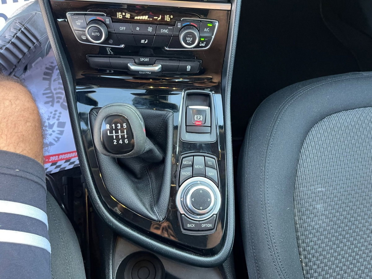 BMW Serie 2 Active Tourer 216d  Advantage (17)