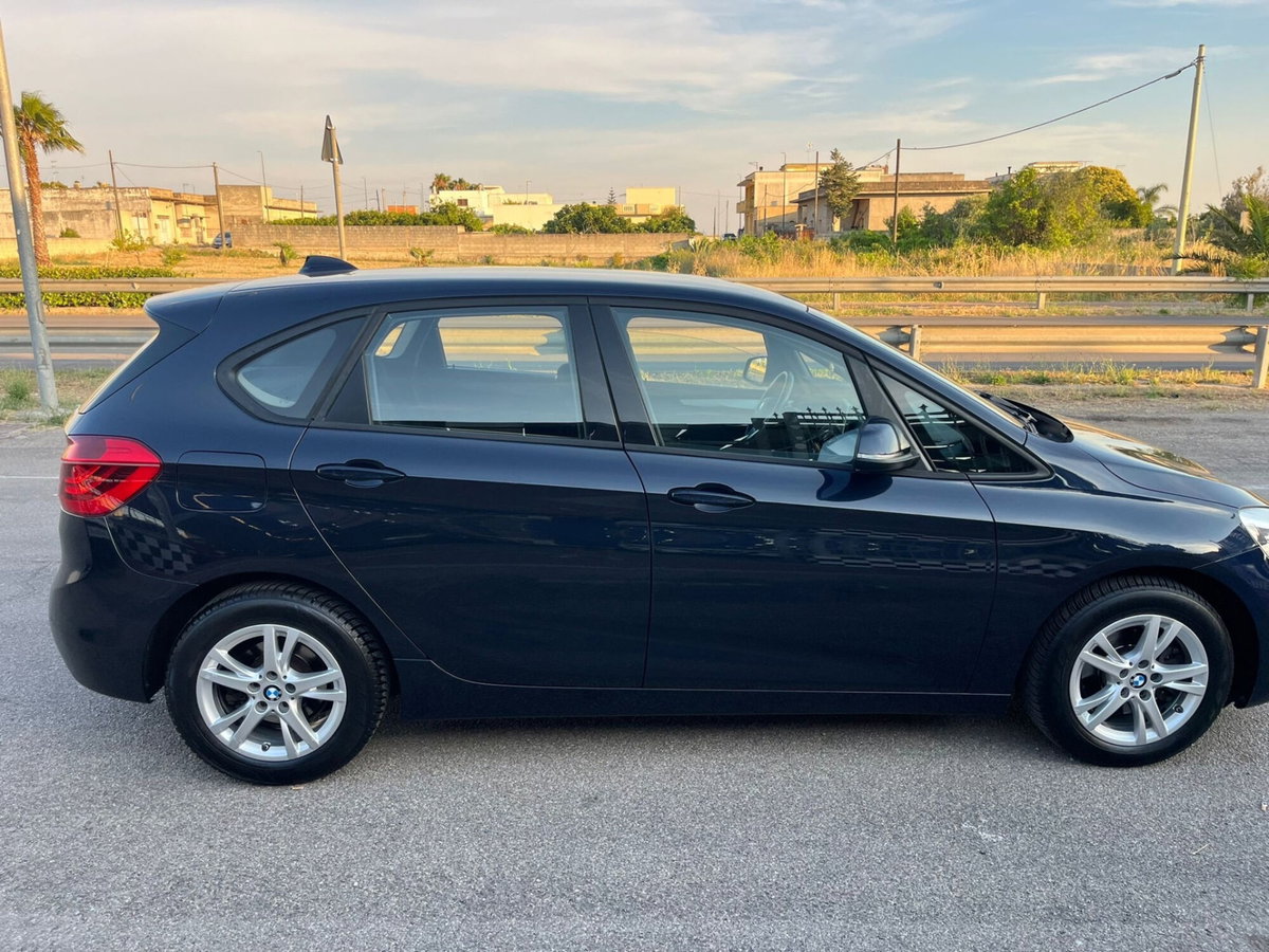 BMW Serie 2 Active Tourer 216d  Advantage (4)