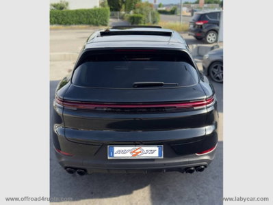 Porsche Cayenne Coupé 3.0 tiptronic (3)