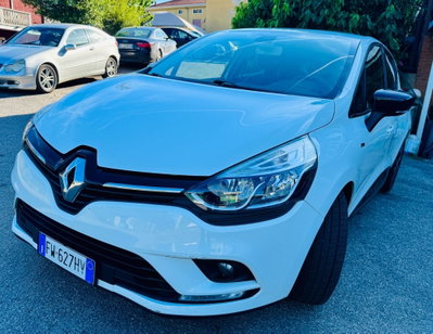 Renault Clio Sporter dCi 8V 75 CV Moschino Intens usata