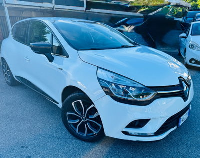 Renault Clio Sporter dCi 8V 75 CV Moschino Intens (2)