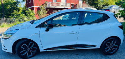 Renault Clio Sporter dCi 8V 75 CV Moschino Intens (4)
