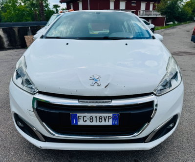 Peugeot 208 75 5 porte Mix (3)