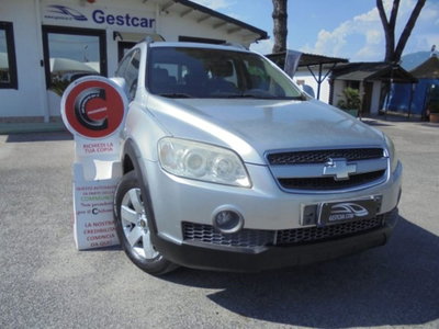 Chevrolet Captiva 2.0 VCDi LTX (2)