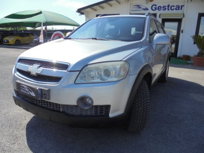 Chevrolet Captiva 2.0 VCDi LTX (6)