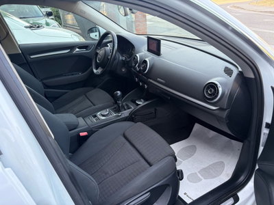 Audi A3 Sportback 1.4 TFSI g-tron Ambiente (10)