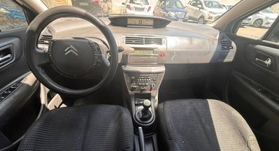 Citroen C4 1.6 HDi 90CV airdream VTR (11)