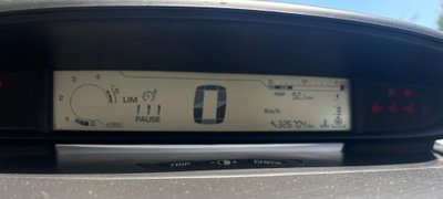 Citroen C4 1.6 HDi 90CV airdream VTR (15)