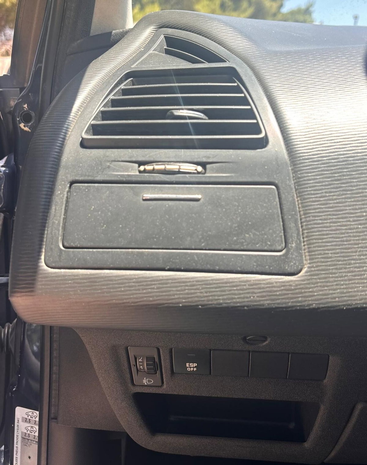 Citroen C4 1.6 HDi 90CV airdream VTR (18)