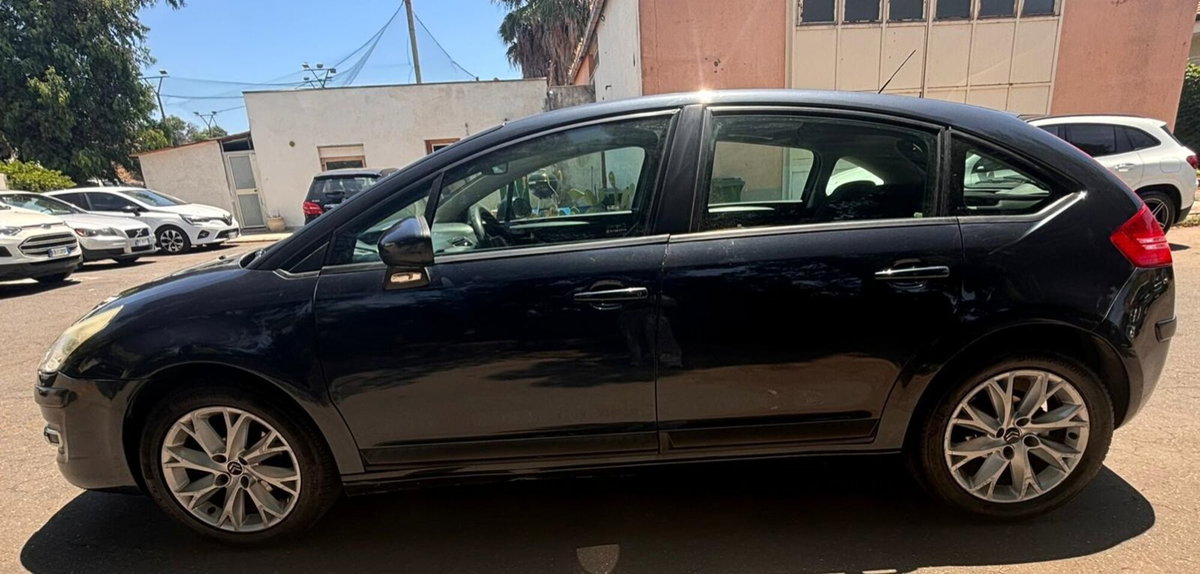 Citroen C4 1.6 HDi 90CV airdream VTR (7)
