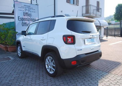 Jeep Renegade 1.3 T4 190CV PHEV 4xe AT6 Limited (8)