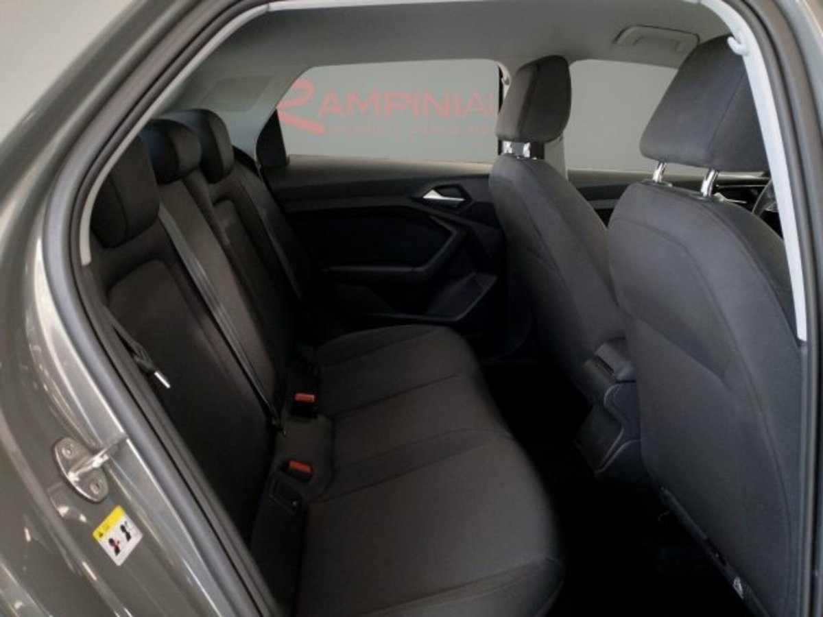 Audi A1 allstreet allstreet 30 TFSI Admired (17)