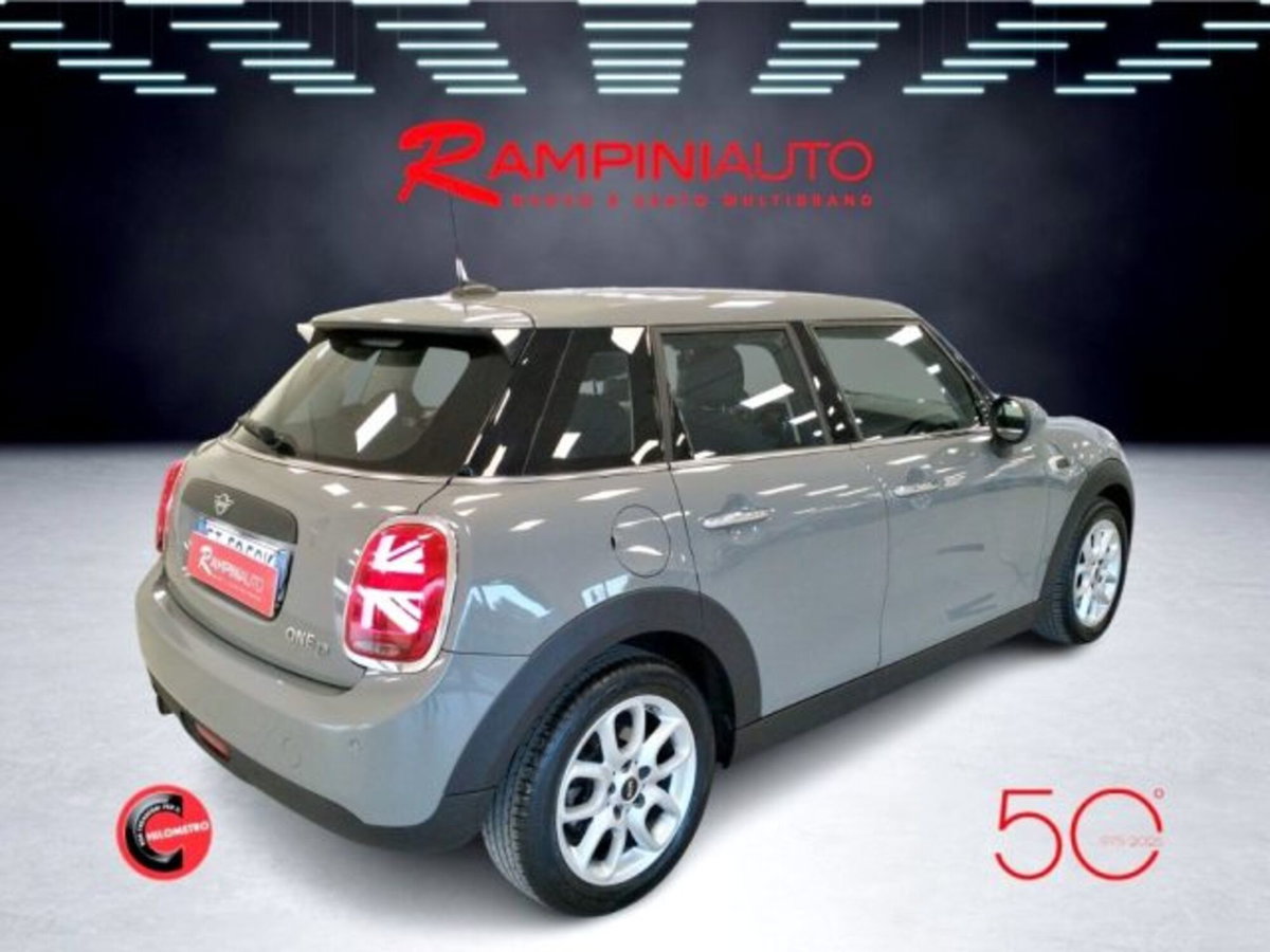 MINI Mini 1.5 One D Boost 5 porte (8)