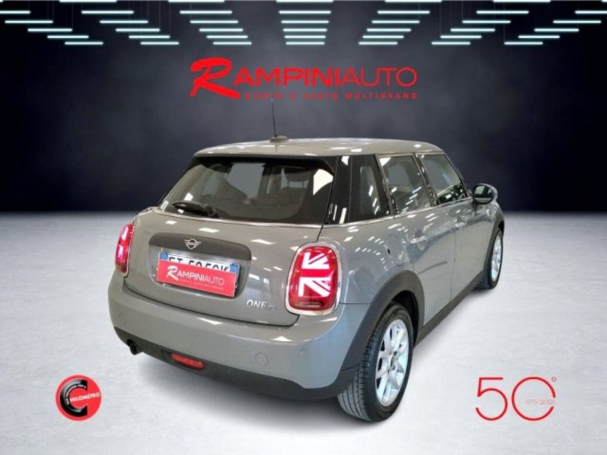 MINI Mini 1.5 One D Boost 5 porte (9)