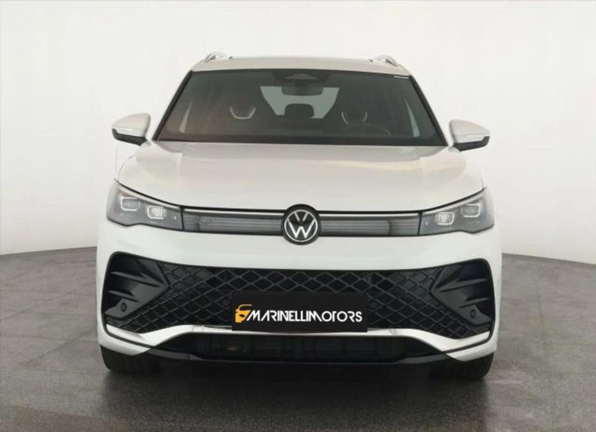 Volkswagen Tiguan Allspace 2.0 tdi R-Line 150cv dsg (3)