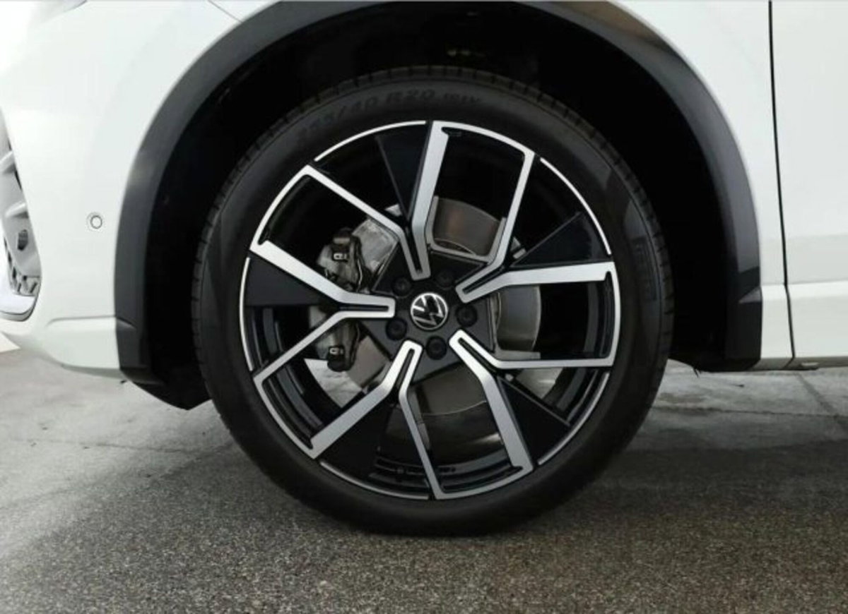 Volkswagen Tiguan Allspace 2.0 tdi R-Line 150cv dsg (6)