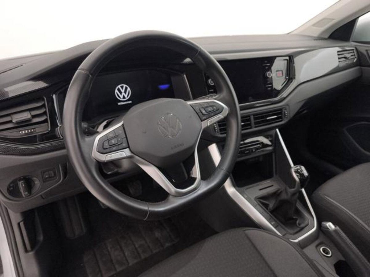 Volkswagen Taigo 1.0 tsi Life 115cv (10)