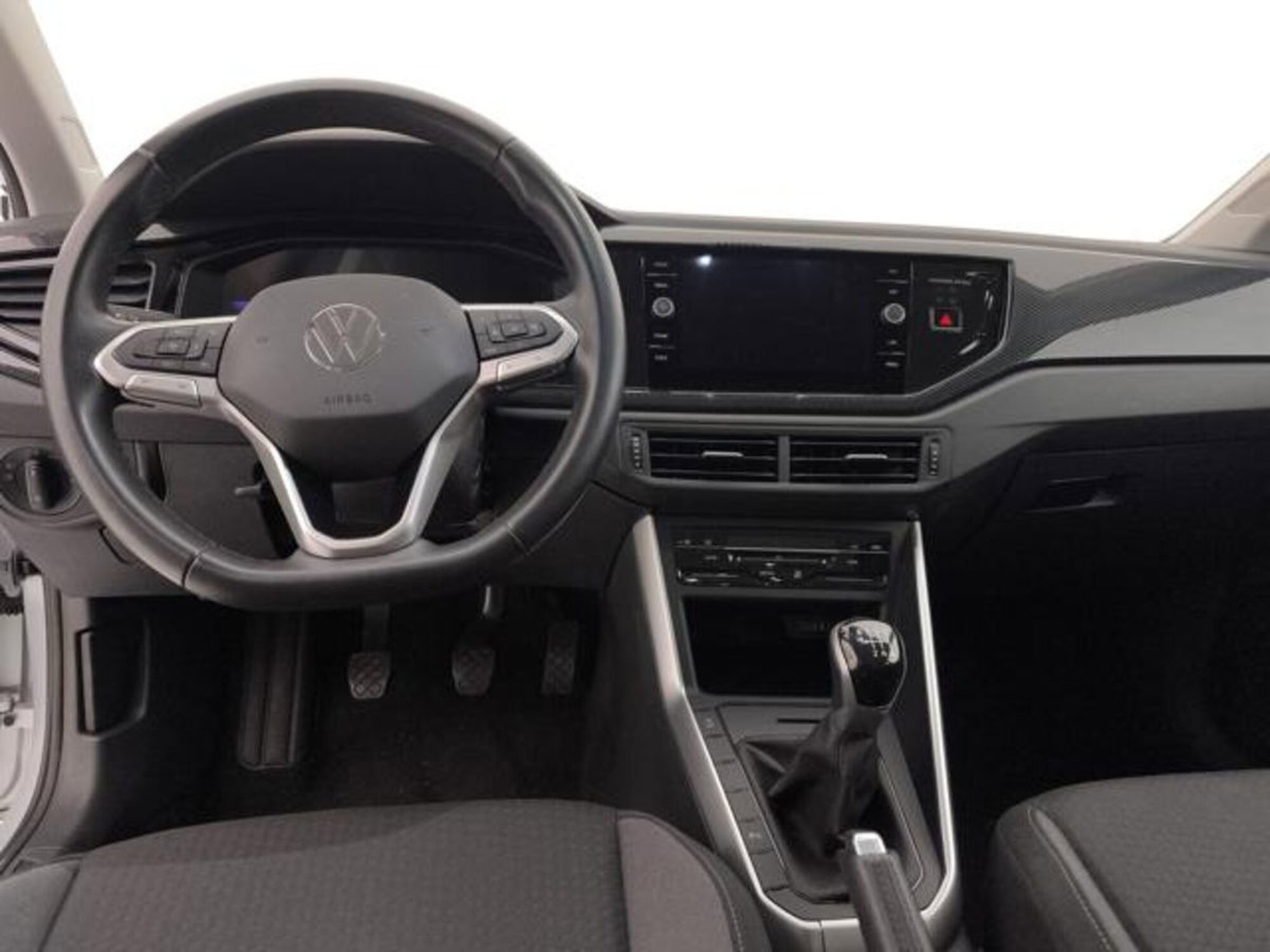 Volkswagen Taigo 1.0 tsi Life 115cv (12)