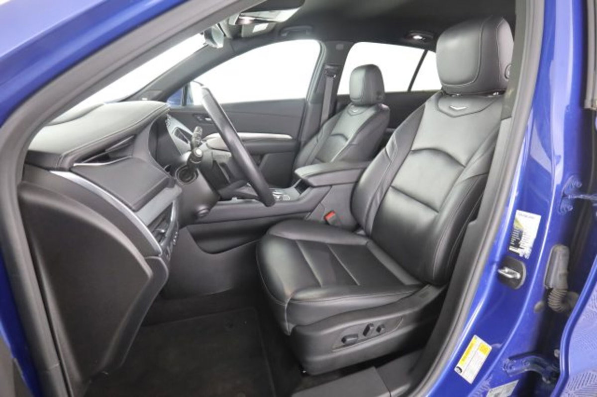 Cadillac XT4 XT4 350 TD AWD Premium Luxury (2)